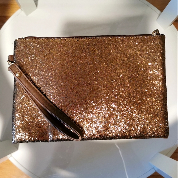 REITMANS Envelope Clutch - Picture 1 of 2